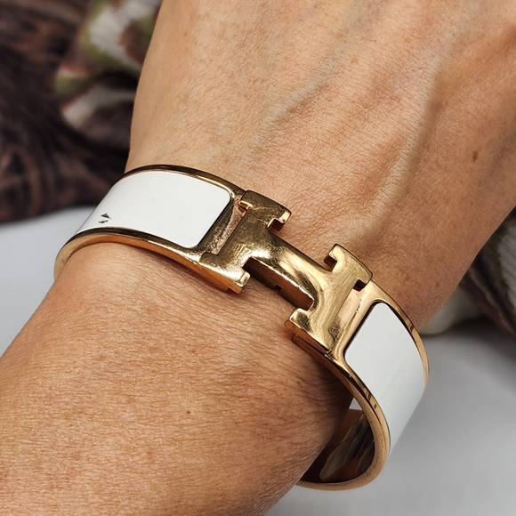 Hermès Designer Bracelet Rose Gold/White Enamel Size 7 - Picture 8 of 16